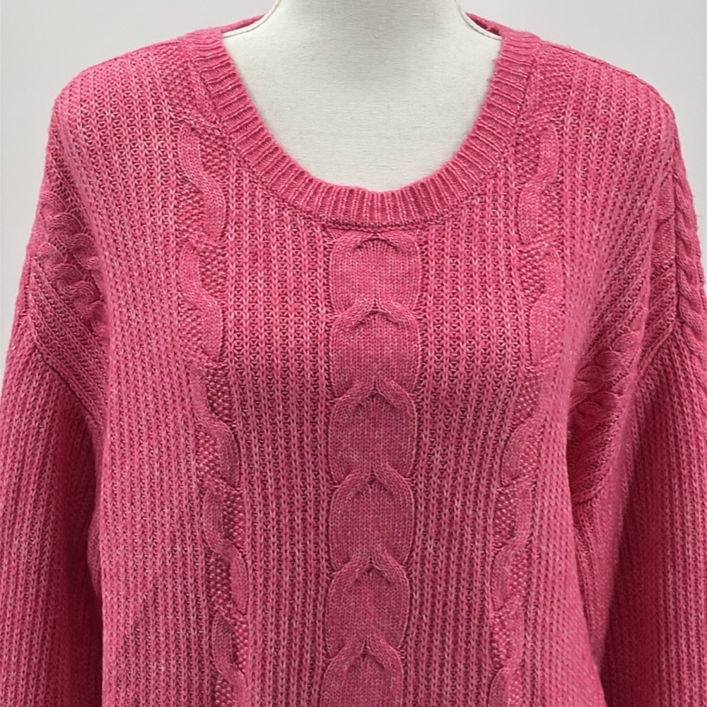 Cabi Elsa Cable Knit Crewneck Pullover Sweater in Pink - Size Medium - Picture 4 of 8